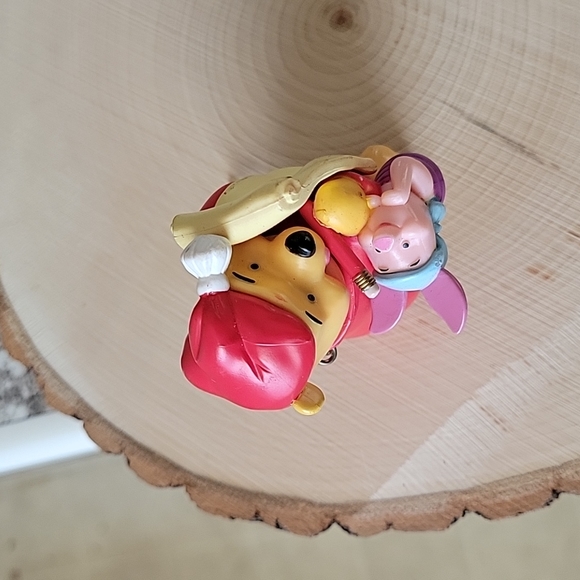 Disney Winnie-the-Pooh Christmas Ornament - Picture 4 of 4